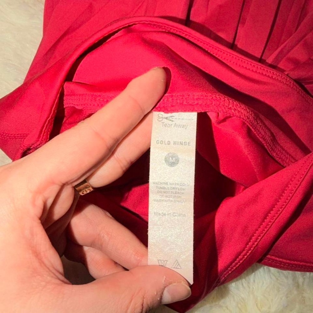 Gold Hinge Size Medium Skirt Pink NWOT - Picture 3 of 3